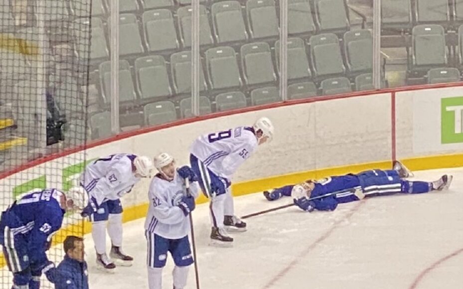 Morderczy wysiłek w ciemności. 'Bag Skate’ metoda czy antymetoda trenerów NHL?