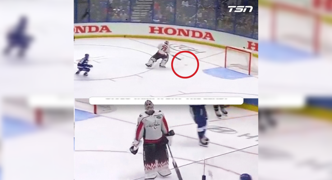 Raport z NHL. Pokazał łysinę rywala. Hat trick dzięki strzałowi bramkarza