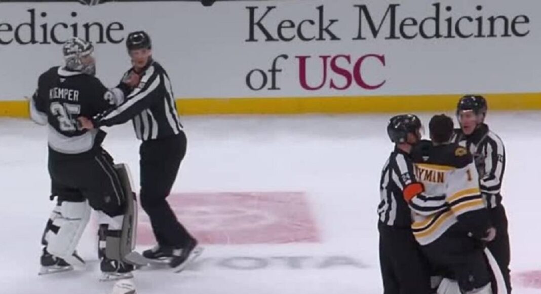 Raport z NHL. Bójka bramkarzy była o włos! Czarne kaski do białych strojów