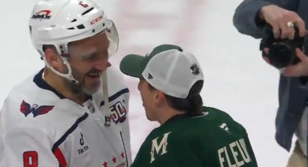 Raport z NHL. Szacunek i ostatnie uściśnięcie dłoni Owieczkina z Fleurym