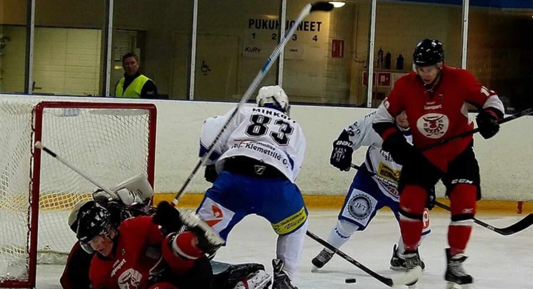 Hokej. Tłumaczenie z NHL. Samotność, chłód i hokej
