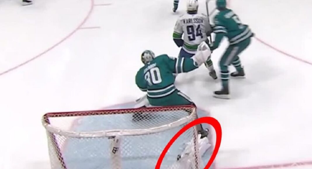 Raport z NHL: Goła noga bramkarza. Ktoś kroił cebulę w LA