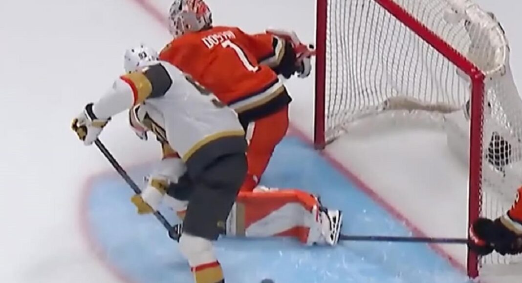 Raport z NHL: Marner z golem play-offów. Jajo pierwszego ataku Montrealu.