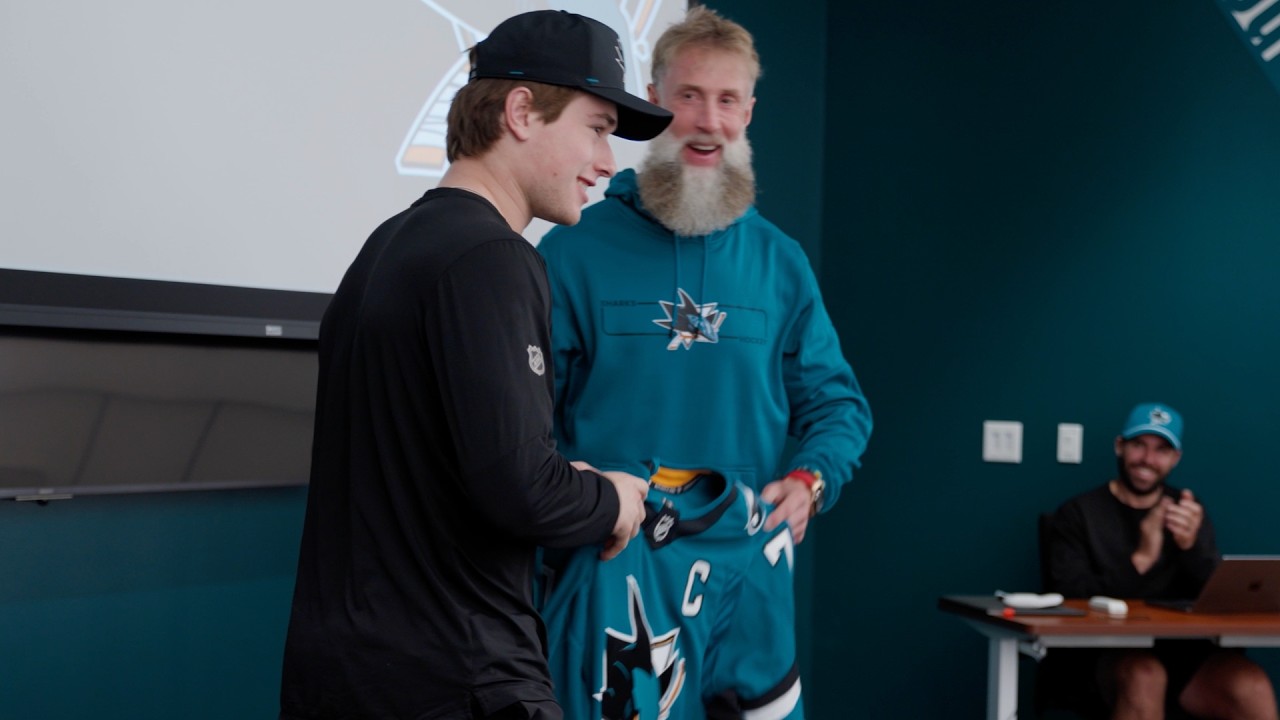 MacCapitan. Najmłodszy dowódca w NHL od czasu McDavida. Nikogo to nie dziwi