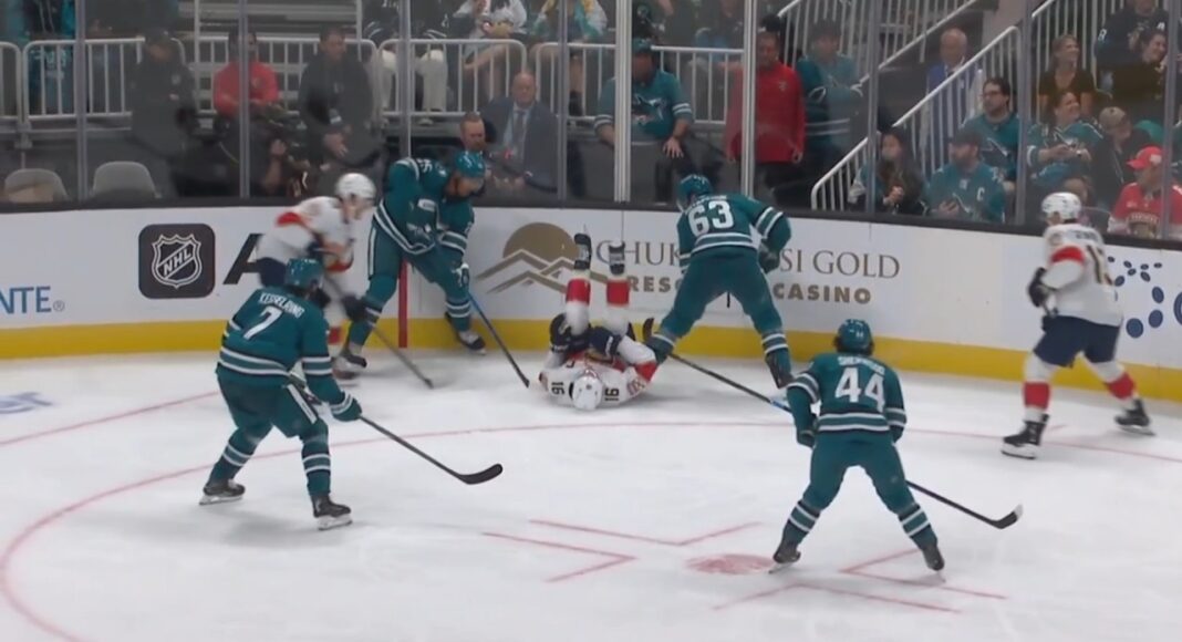 Najgorszy możliwy scenariusz dla Panthers. Barkov wypada na długo